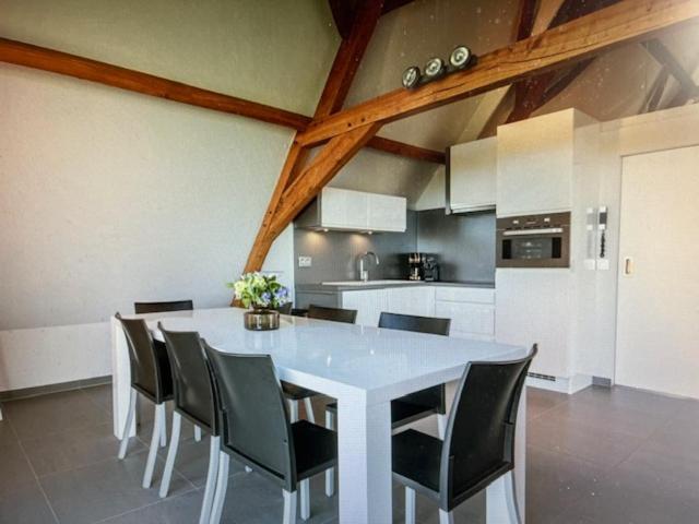 Schravenhoek Met Indoorzwembad En Sauna Veurne Exterior foto